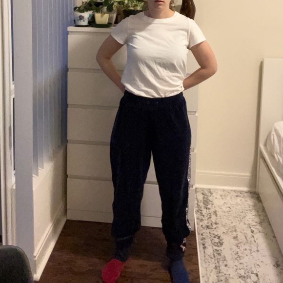 Navy Velour FILA Sweatpants XL - Picture 2 of 7